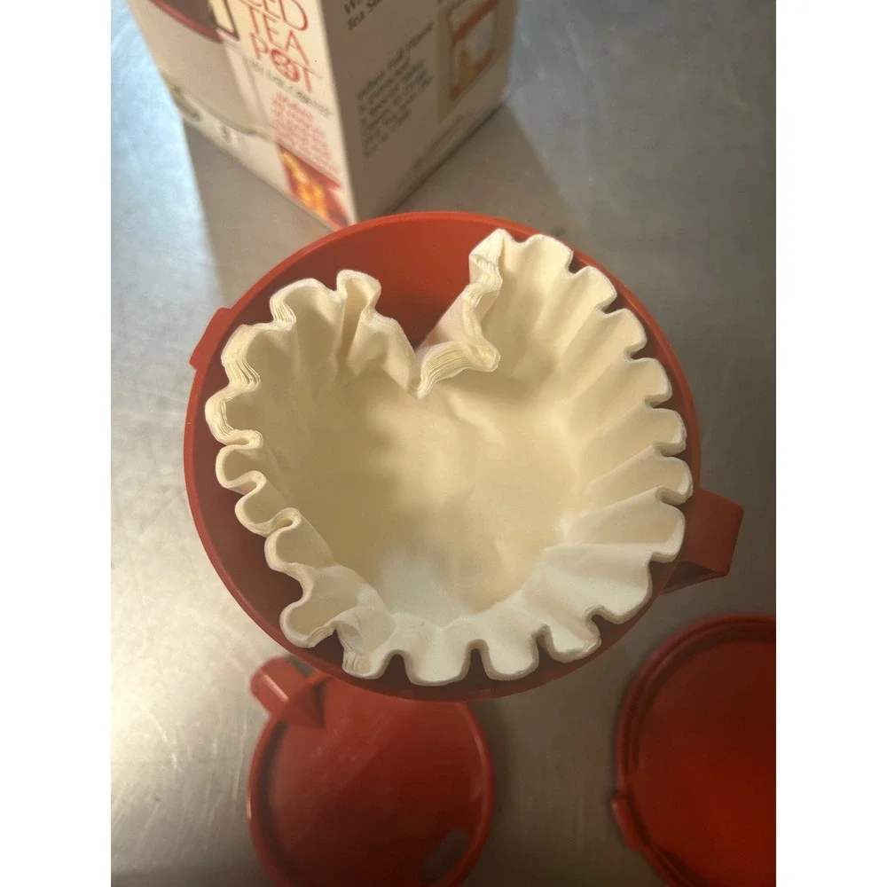 Mr Coffee Microwave Iced Tea Pot MTM1 Red White Vintage 20oz Single Serve Brewer
